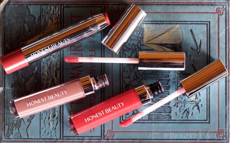 Nontoxic ingredients and gorgeous colors in Honest Beauty's new lip glosses and crayons.