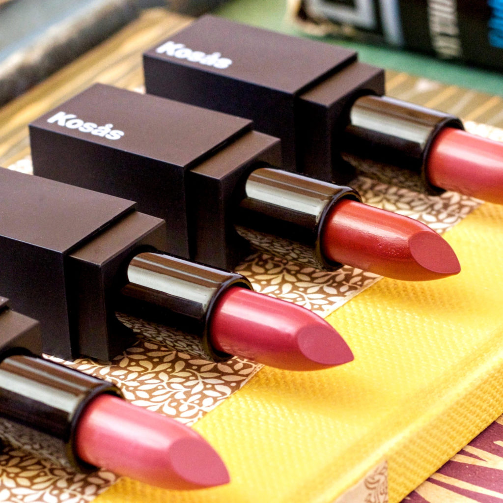 Kosas Lipstick Clean ingredients for the perfect pout I tried it.